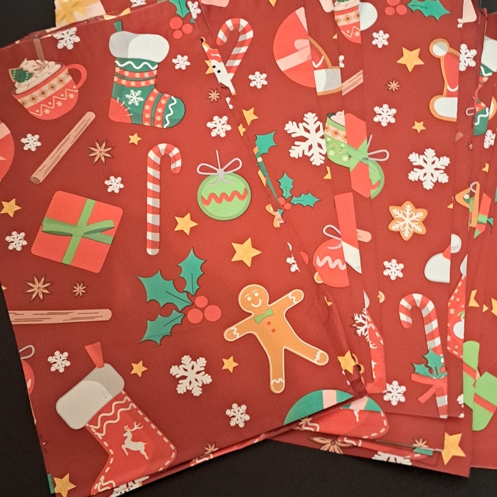 20 ct Holiday Cheer Polymailers with Festive Patterns